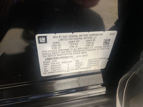 Certified 2023 Buick Envision Avenir AWD/4WD image 29