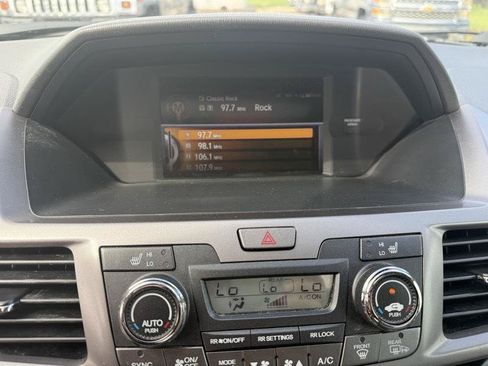 Used 2016 Honda Odyssey EX-L image 10
