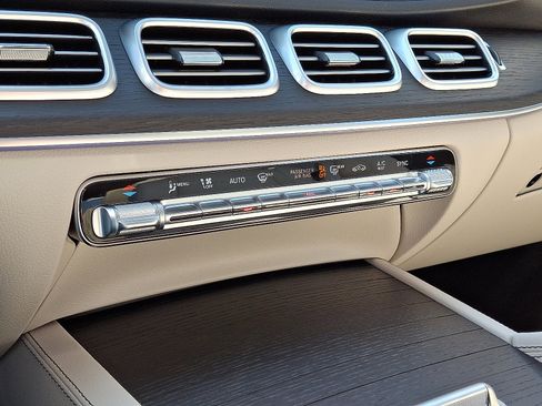 New 2026 Mercedes-Benz GLE 450 4MATIC image 15