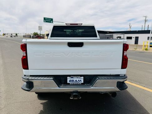Used 2021 Chevrolet Silverado 2500 LT w/ Fleet Comfort Package AWD/4WD image 5