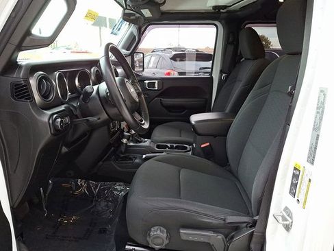 Used 2021 Jeep Wrangler Unlimited Sport S image 15