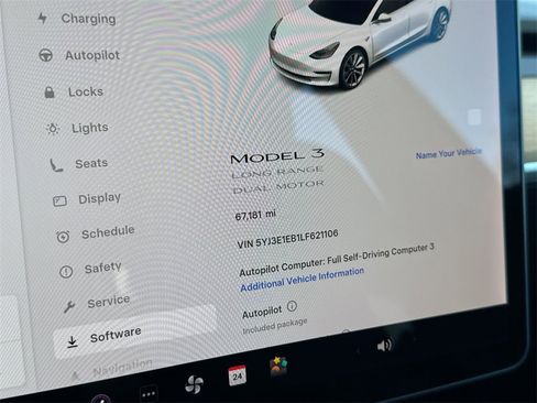 Used 2020 Tesla Model 3 Long Range image 10