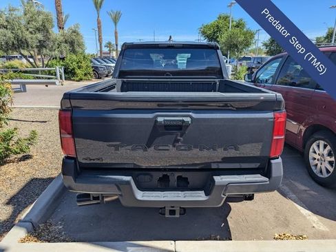 Used 2025 Toyota Tacoma TRD Sport AWD/4WD image 9