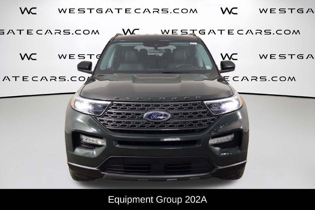 Used 2022 Ford Explorer XLT w/ Equipment Group 202A AWD/4WD image 2
