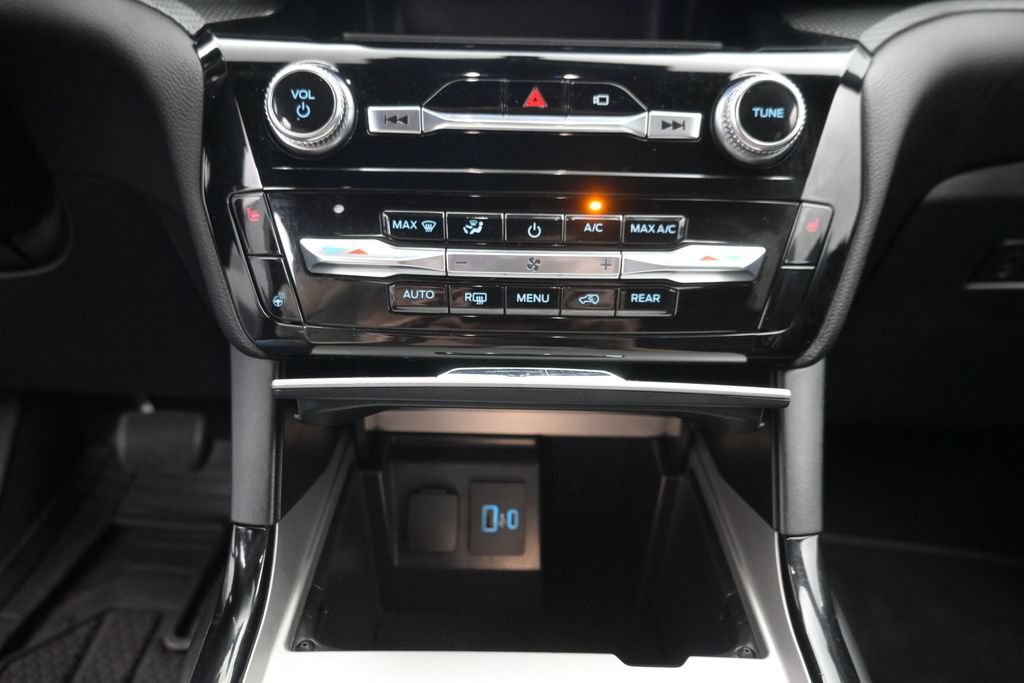 Used 2022 Ford Explorer ST-Line AWD/4WD image 20