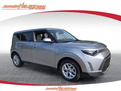 Used 2025 Kia Soul LX