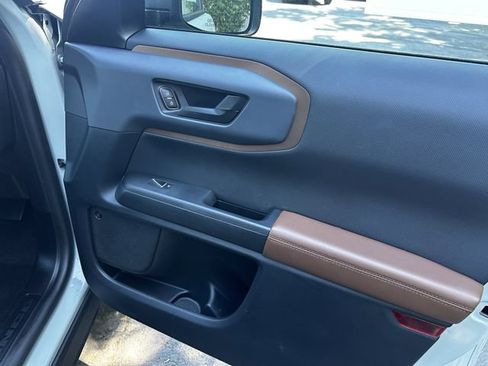 Certified 2023 Ford Bronco Sport Outer Banks AWD/4WD image 37