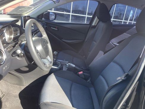 Used 2016 Scion iA 4dr Sdn Man (Natl) image 11