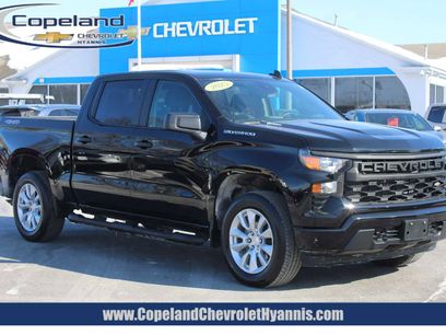 Used 2025 Chevrolet Silverado 1500 Custom