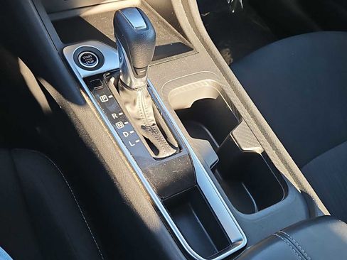 Used 2022 Nissan Sentra SV image 29