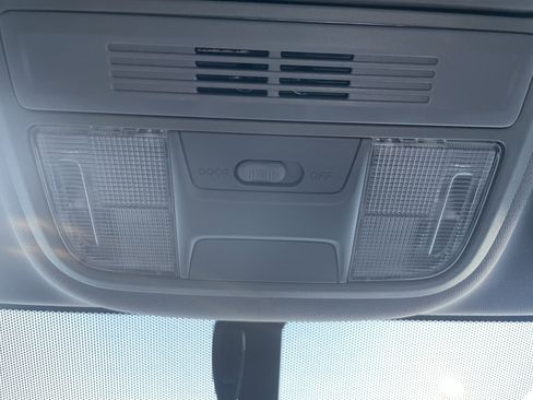 Used 2018 Honda CR-V LX image 28