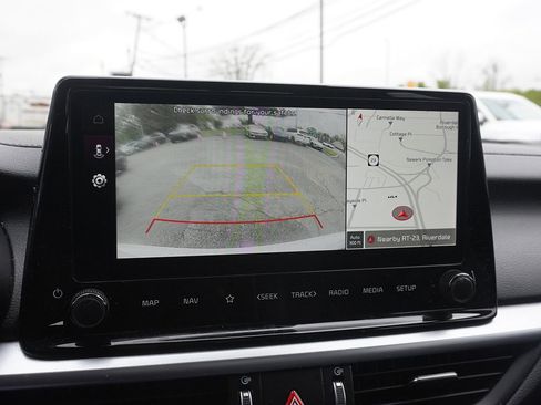 Used 2023 Kia Forte GT-Line w/ GT-Line Technology Package FWD image 39