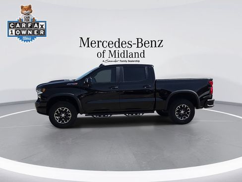 Used 2023 Chevrolet Silverado 1500 ZR2 w/ Technology Package AWD/4WD image 5