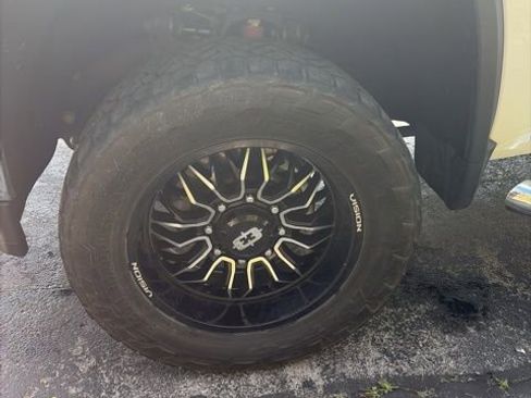 Used 2022 Chevrolet Silverado 2500 LT w/ All Star Edition image 39