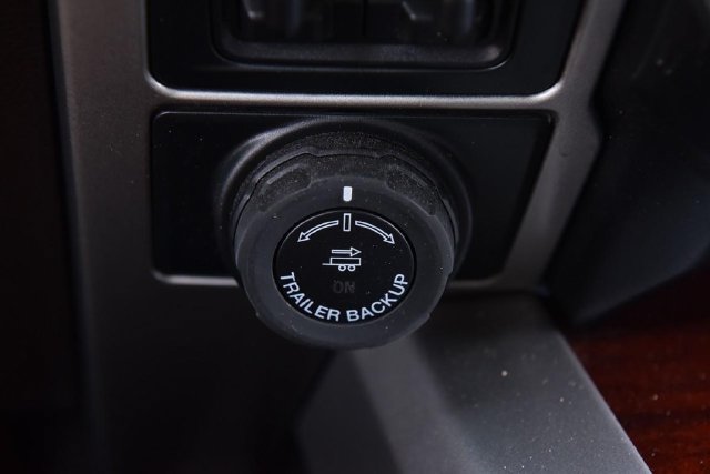 Used 2022 Ford F350 King Ranch w/ King Ranch Ultimate Package AWD/4WD image 19