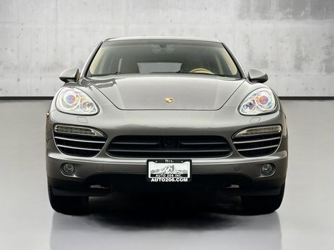 Used 2014 Porsche Cayenne Diesel image 2
