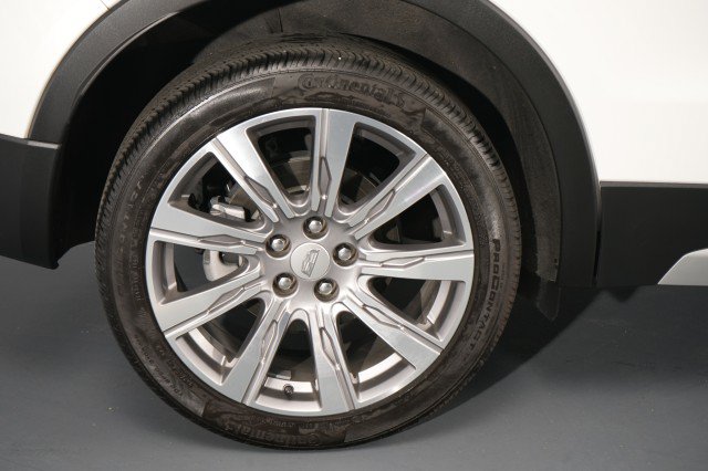 Used 2023 Cadillac XT4 Premium Luxury AWD/4WD image 57