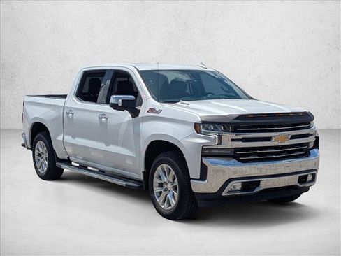 Used 2021 Chevrolet Silverado 1500 LTZ w/ Technology Package AWD/4WD image 3