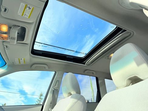 Used 2013 Subaru Forester 2.5X Premium w/ All-Weather Plus Pkg image 11