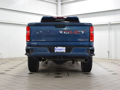 Used 2024 Chevrolet Silverado 2500 High Country w/ High Country Premium Package AWD/4WD image 7