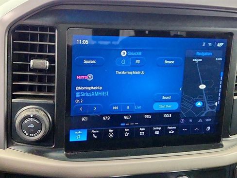 Used 2025 Ford F150 Lightning XLT image 17