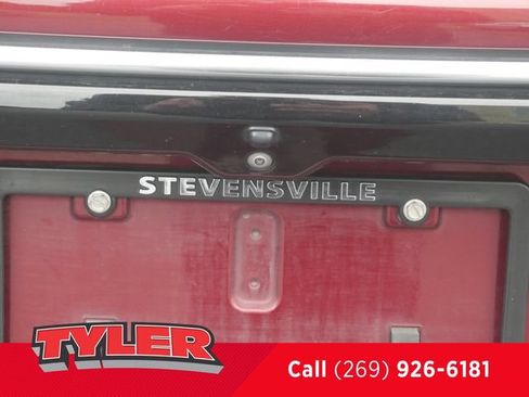 Used 2022 Jeep Wagoneer Series III w/ Premium Group I AWD/4WD image 13