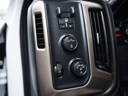 Used 2018 GMC Sierra 3500 Denali AWD/4WD image 13