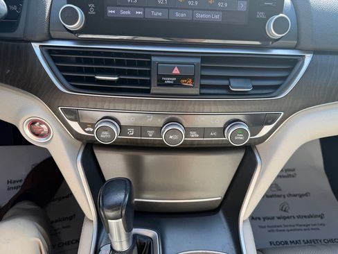 Used 2020 Honda Accord EX-L image 17