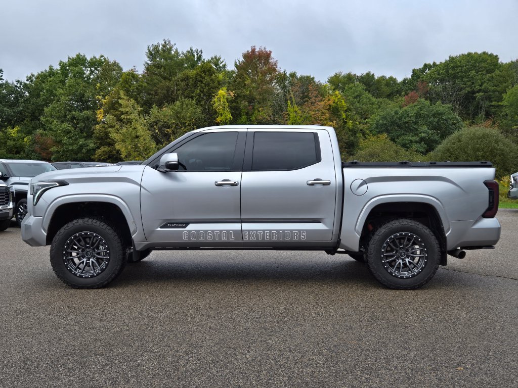 Used 2024 Toyota Tundra Platinum AWD/4WD image 2