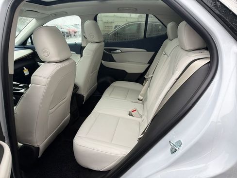 New 2026 Buick Envision Avenir image 19