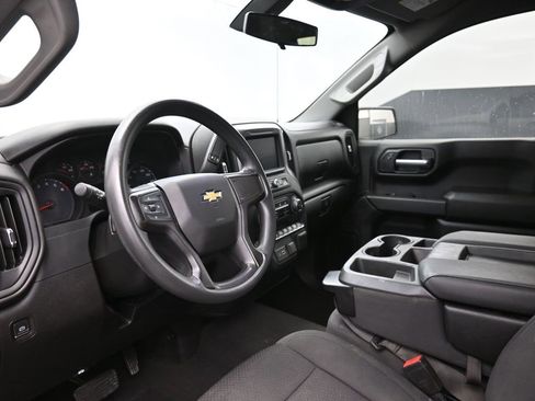 Used 2021 Chevrolet Silverado 1500 Custom image 17