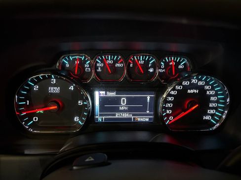 Used 2015 Chevrolet Tahoe LT image 15