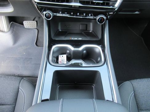 New 2026 Chevrolet Traverse LT image 20