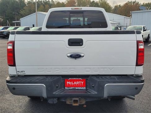 Used 2016 Ford F250 XLT w/ XLT Premium Package image 4