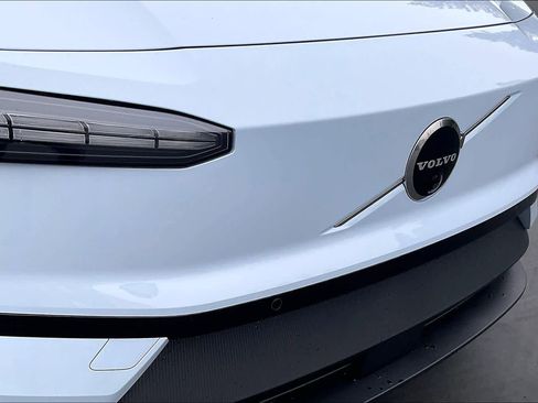 New 2026 Volvo EX30 Ultra image 34