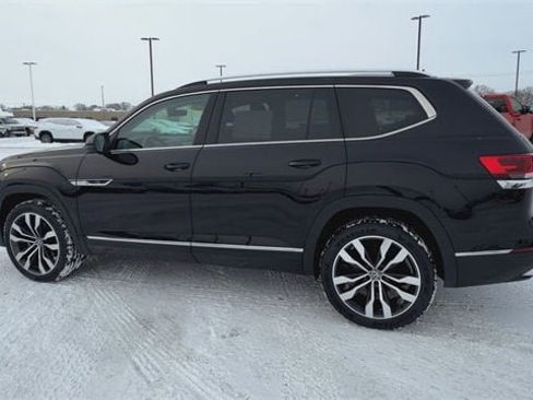 Used 2023 Volkswagen Atlas SEL Premium image 40