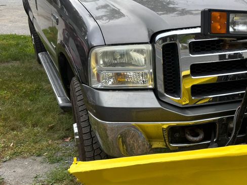 Used 2007 Ford F350 Lariat AWD/4WD image 7
