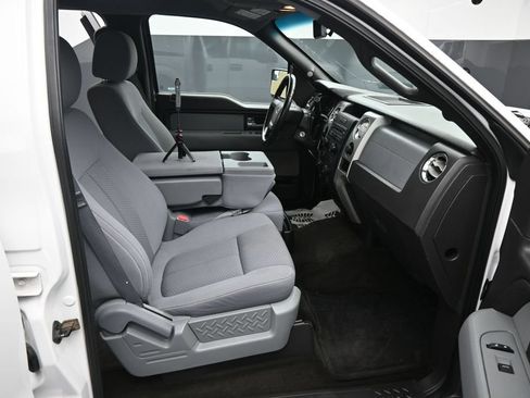Used 2012 Ford F150 XLT w/ XLT Chrome Pkg RWD image 3