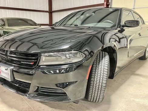 Used 2023 Dodge Charger SXT image 6