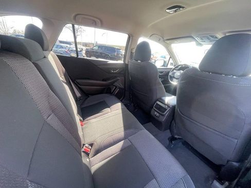 Used 2021 Subaru Outback Premium image 13