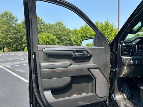 Used 2023 GMC Sierra 1500 AT4 w/ AT4 Premium Package AWD/4WD image 59
