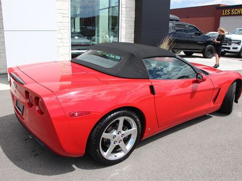 Used 2006 Chevrolet Corvette Convertible w/ Preferred Equipment Group image 29