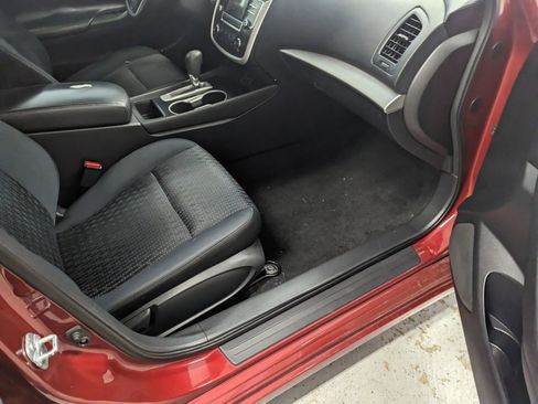 Used 2016 Nissan Altima 2.5 S w/ Power Driver Seat Package image 19