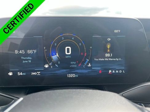 Certified 2026 Chevrolet Equinox LT AWD/4WD image 10