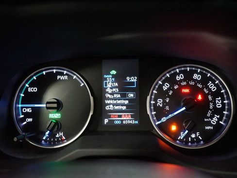 Certified 2022 Toyota RAV4 LE image 15