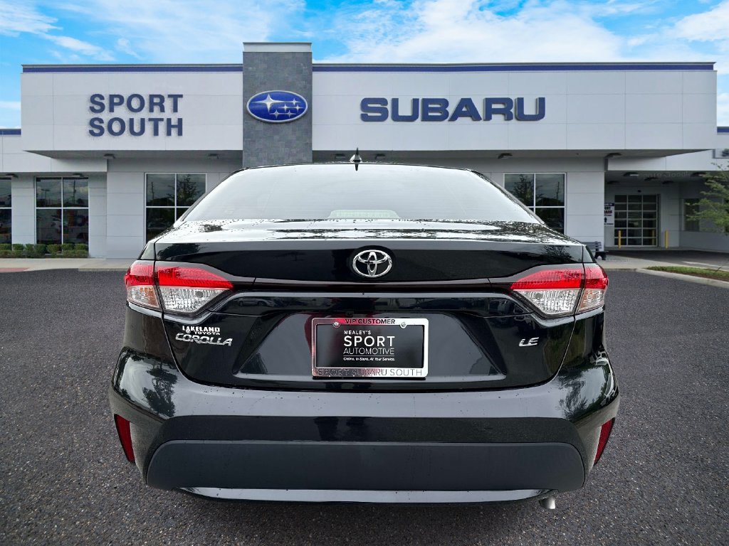 Used 2021 Toyota Corolla LE FWD image 5