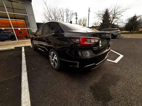 Used 2024 Subaru Legacy Premium image 4