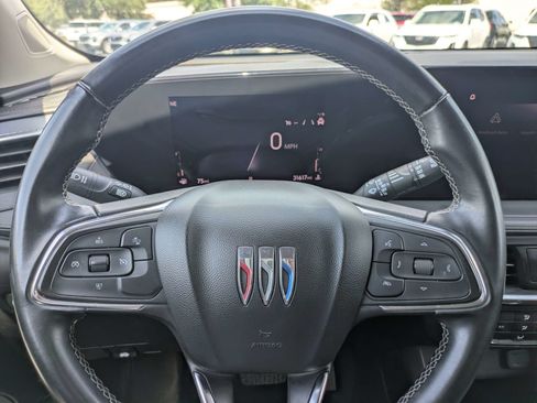 Used 2024 Buick Encore GX Preferred FWD image 18