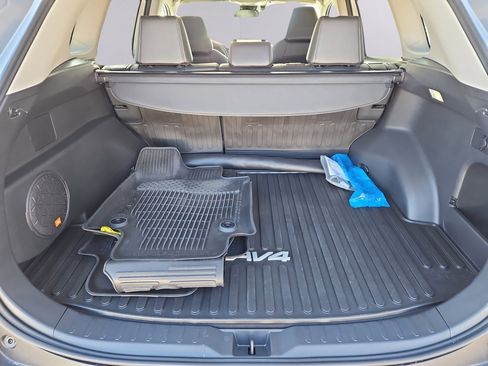 Used 2024 Toyota RAV4 XLE Premium w/ Weather Package image 39