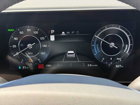 Used 2025 Kia Niro Wind FWD image 17
